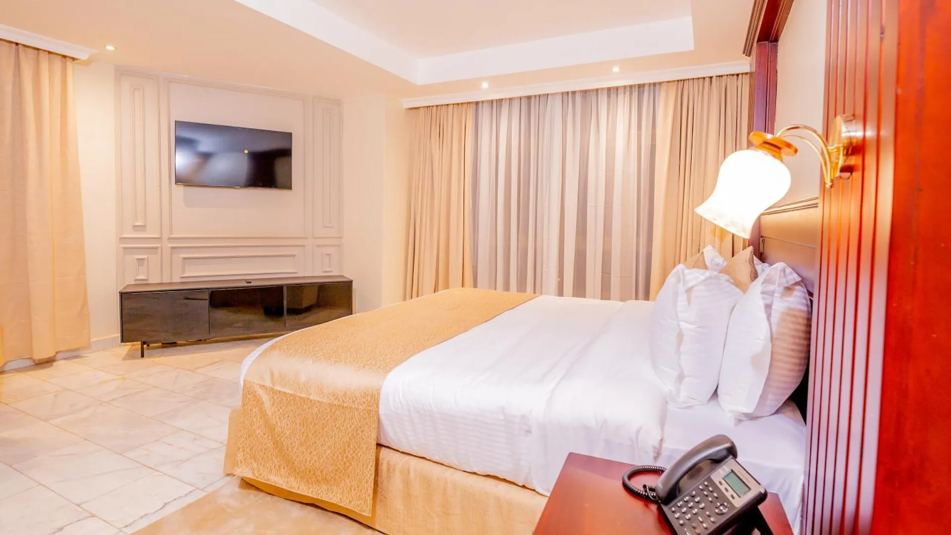 The Grandville Manor Hotel Kampala 0*,  Uganda